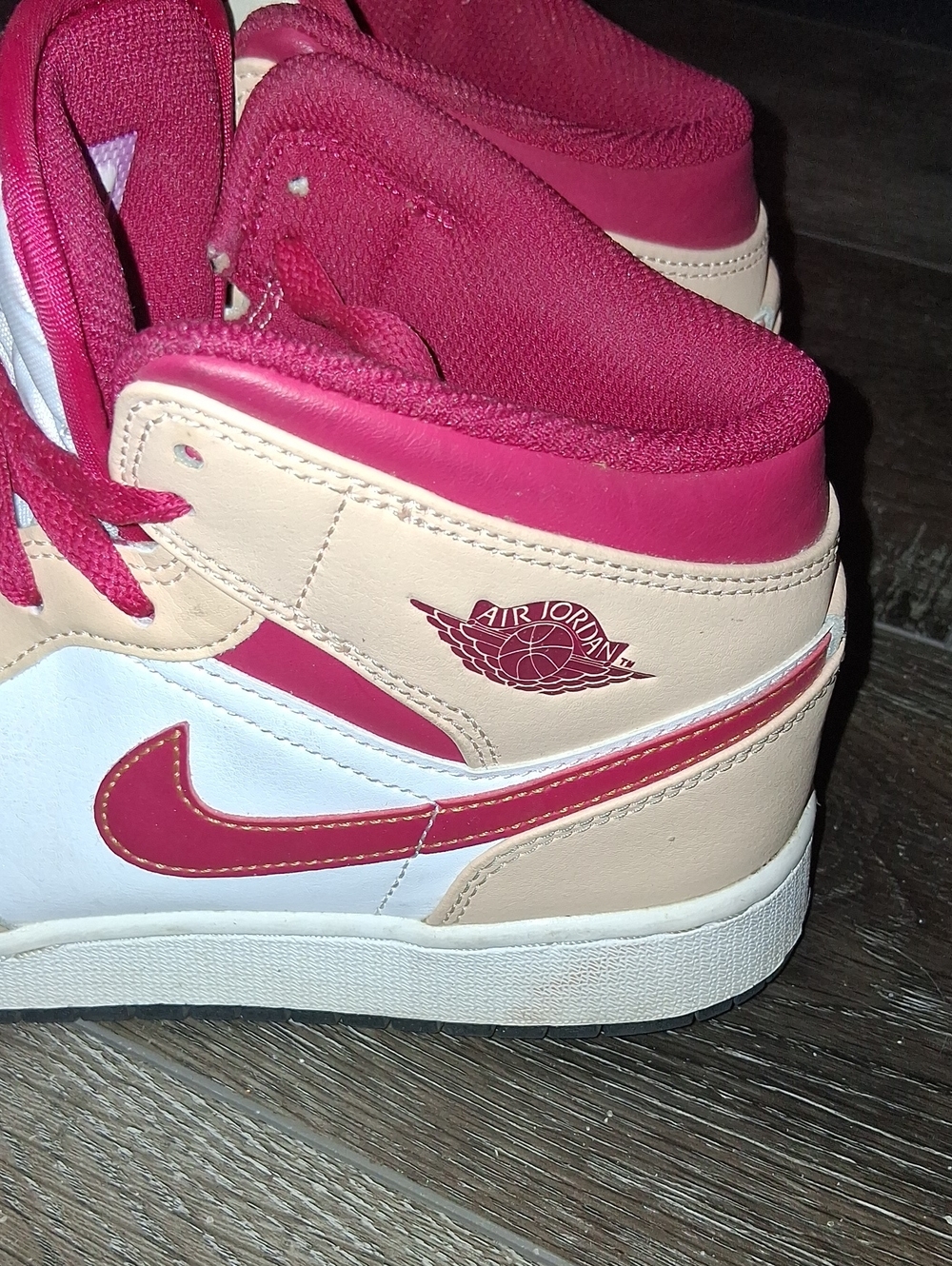 Jordan 1s - Picture 2 of 7